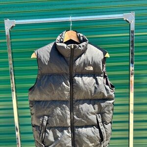 The North Face Men's Charcoal Puffer Vest